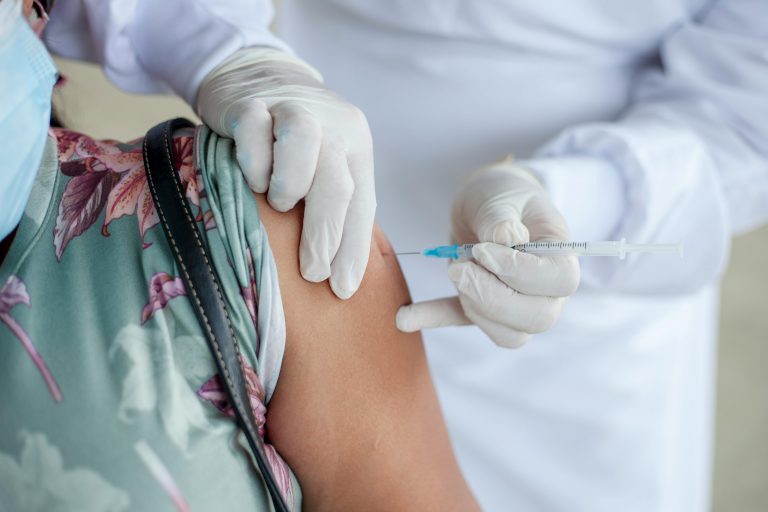 Campanha de Vacinação 2025: Diretrizes atualizadas e tecnologias para a segurança das doses